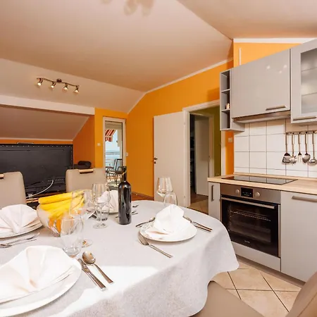 Davor Apartment