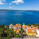 Apartman Davor