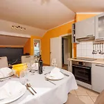 Davor Apartman