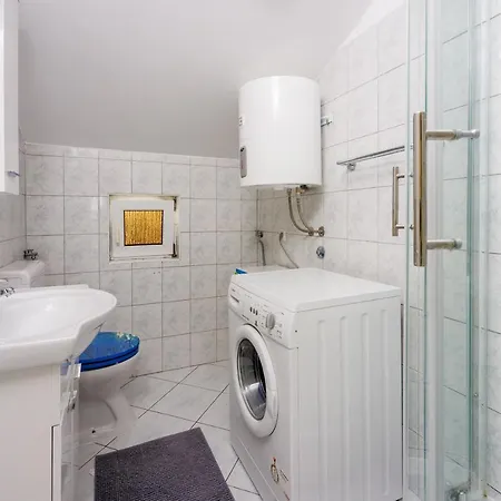 Apartament Davor